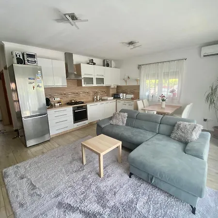 Deak Apartament Gárdony